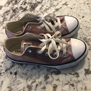 Girls light pink glitter converse